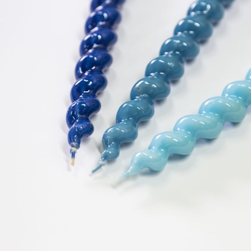 PACK DE 2 VELAS ESPIRAL AZUL - Imagen 3
