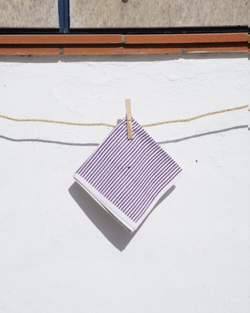 2 SERVILLETAS RAYAS MALVA