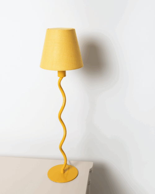 PIE DE LAMPARA RIZADA AMARILLA