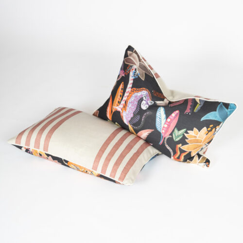 COJIN, ALMOHADON, ELEGANTE, INDIETRO