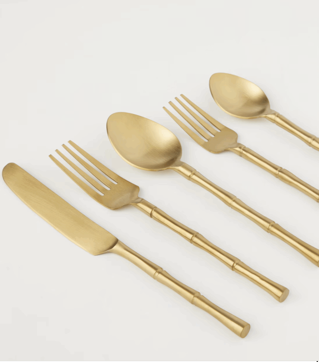 cubiertos bambu dorados