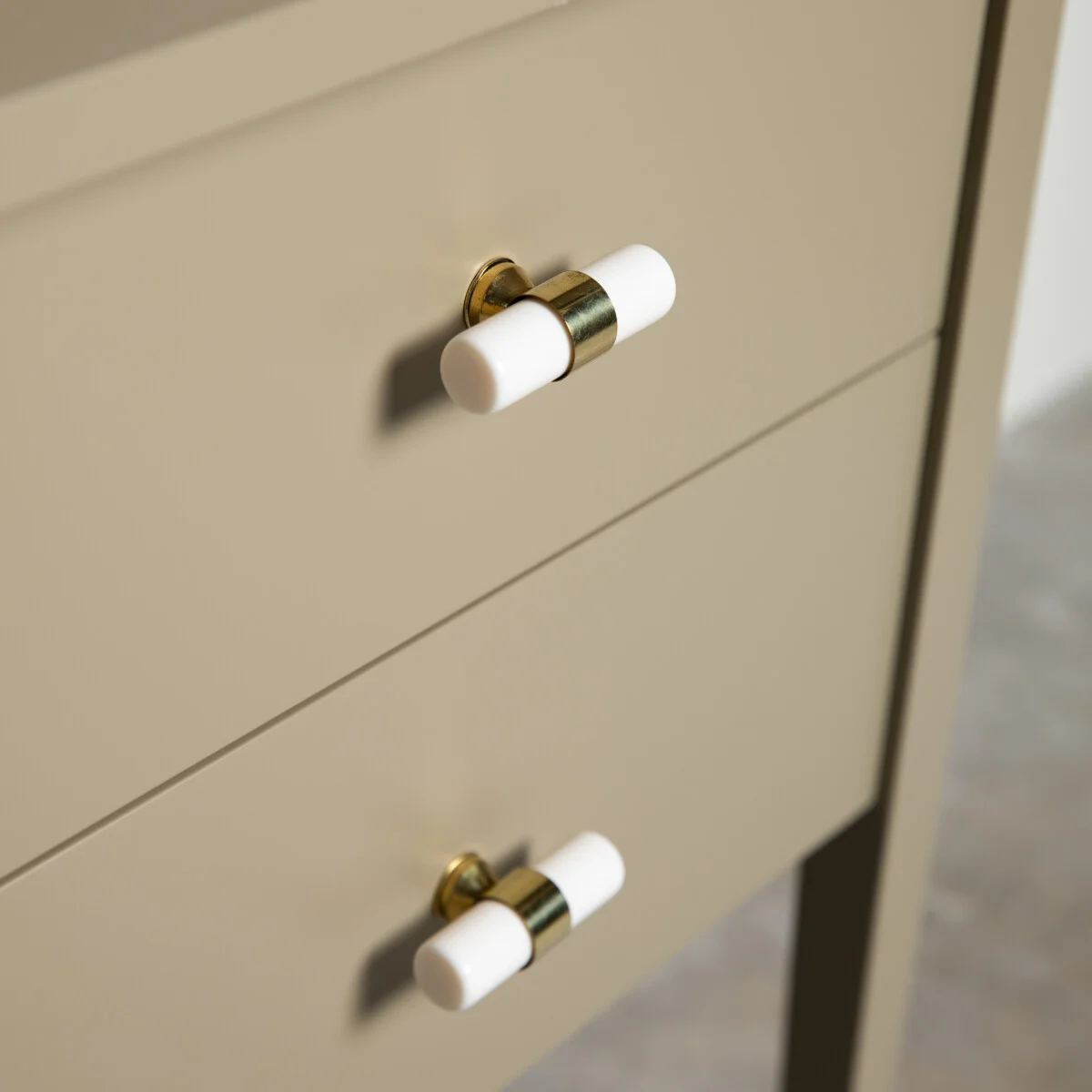 TIRADOR CERAMICA BLANCO - Imagen 3